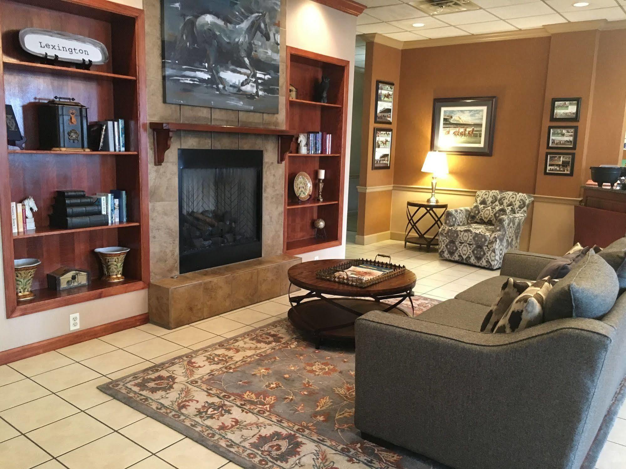 Inn On Broadway Downtown/Keeneland/Medical Center Лексингтон Экстерьер фото