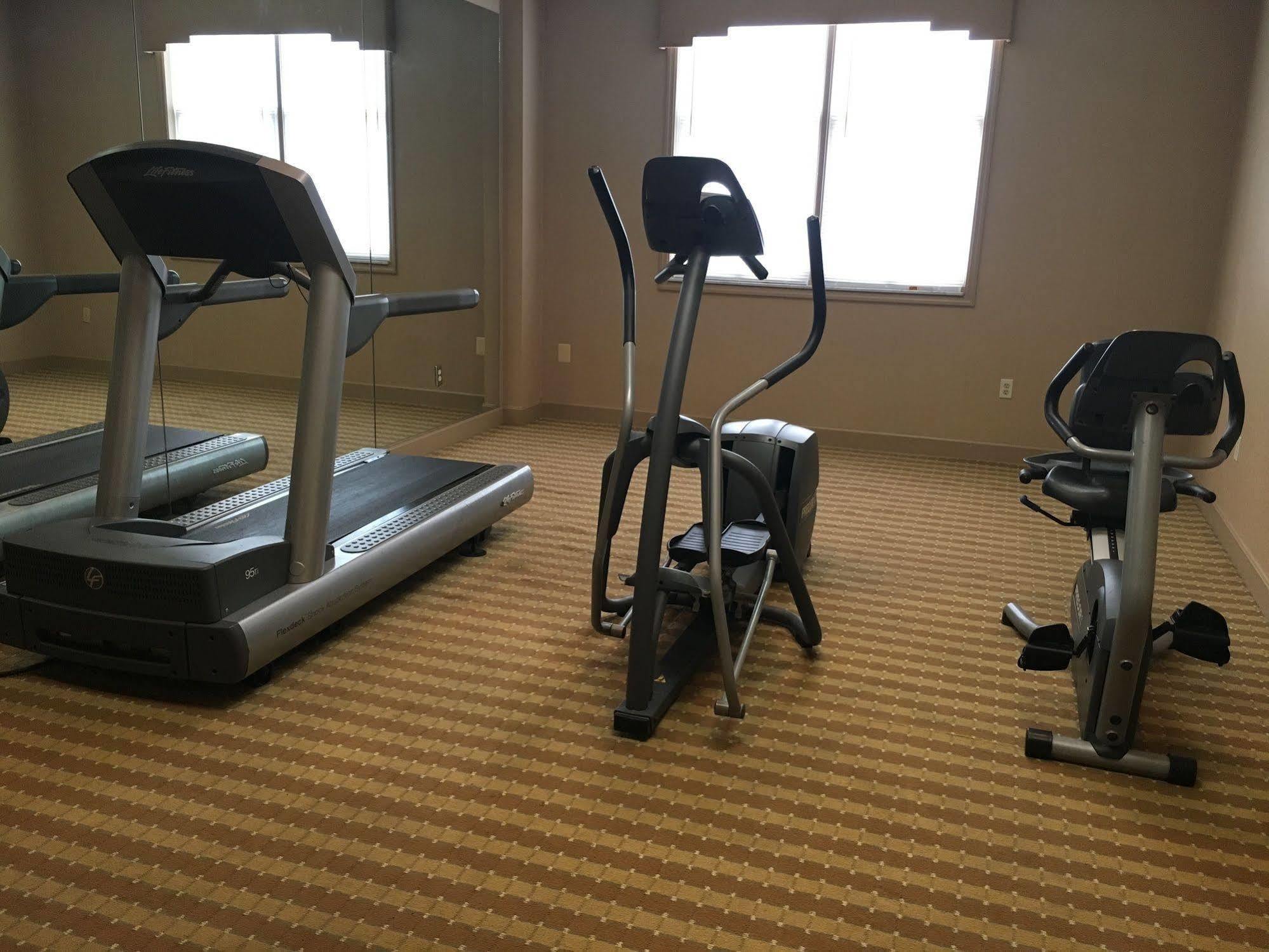 Inn On Broadway Downtown/Keeneland/Medical Center Лексингтон Экстерьер фото